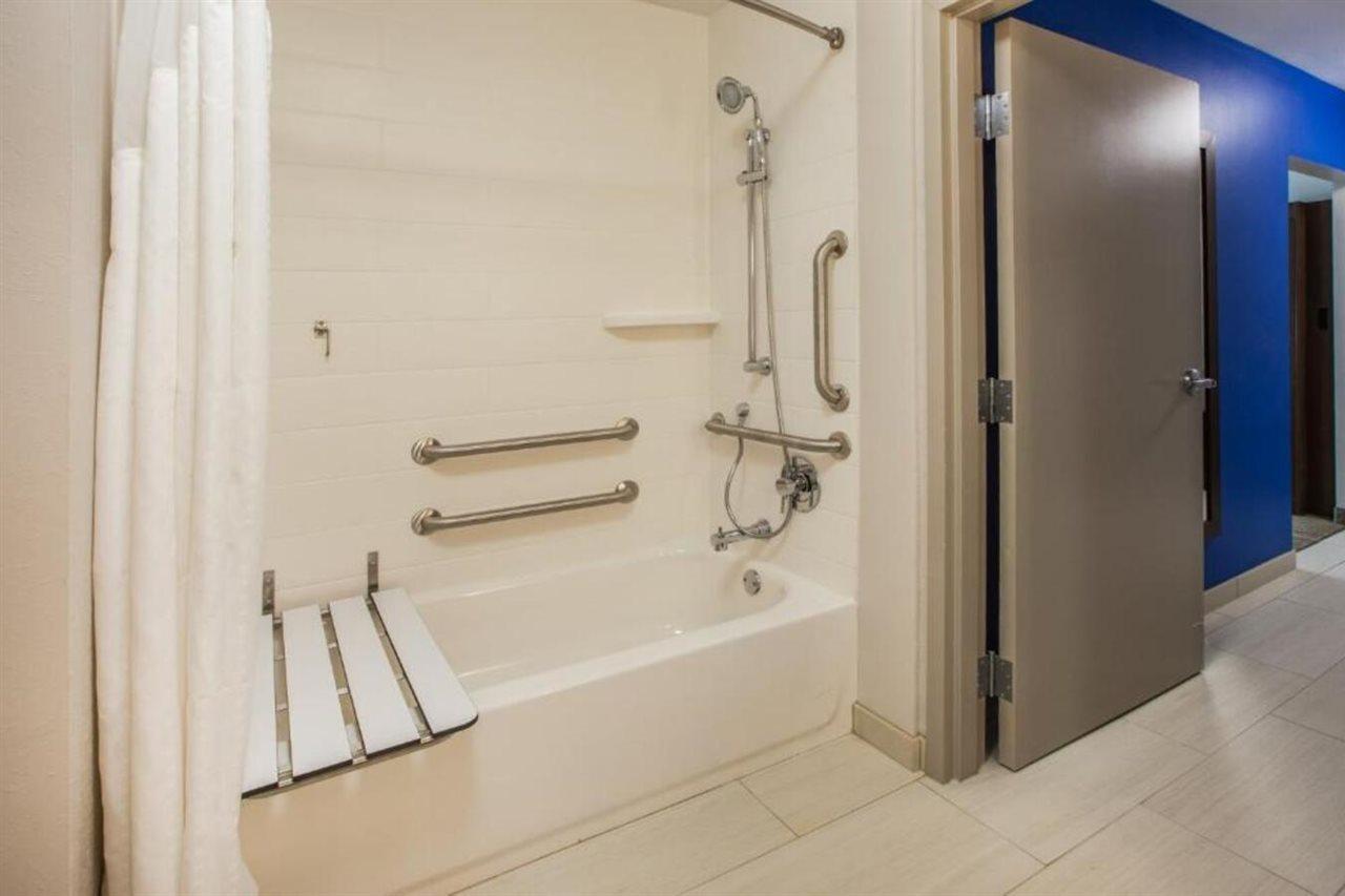 Holiday Inn Express - Jamaica - Jfk Airtrain - Nyc By Ihg New York Eksteriør bilde